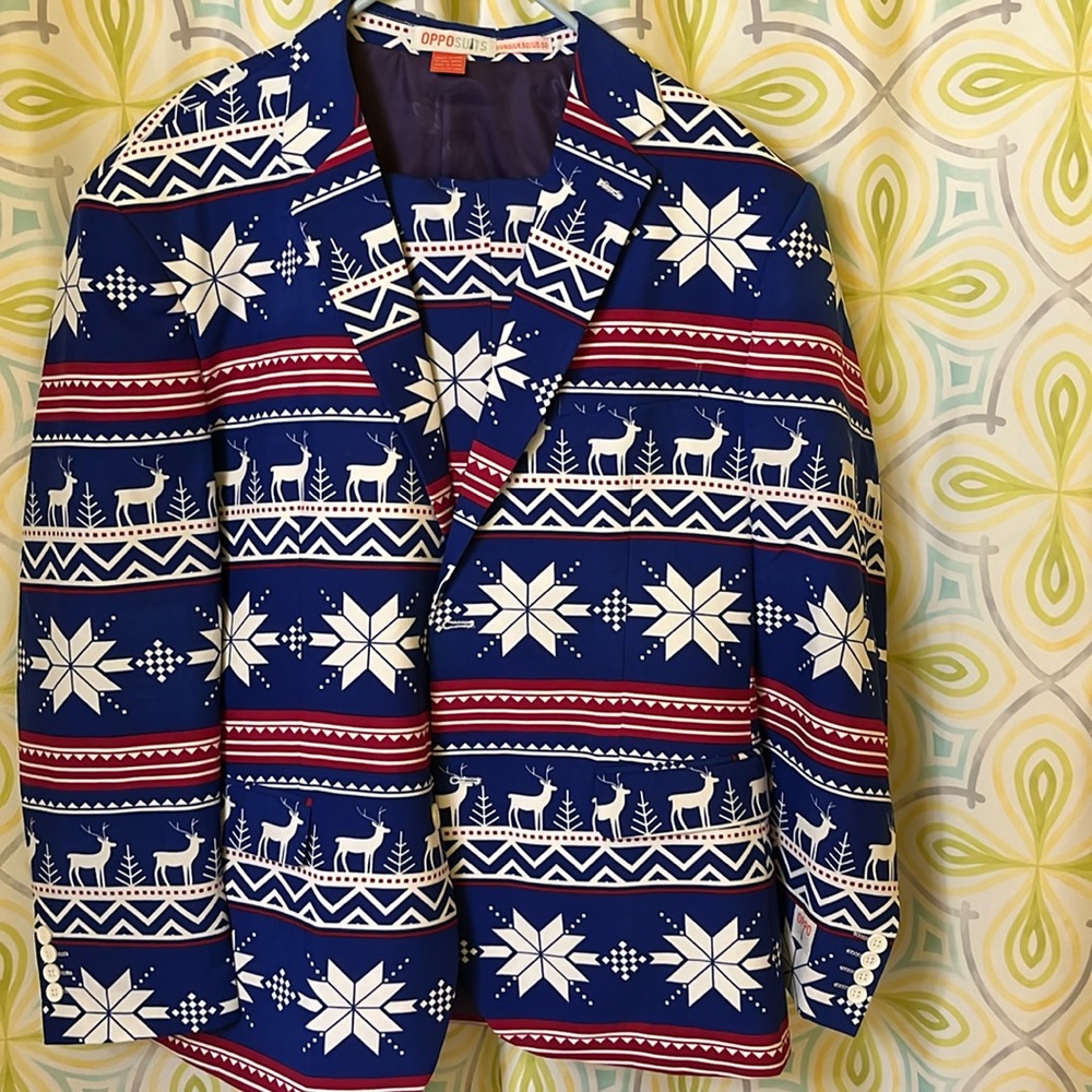 Men’s Oppo Christmas suit red/white/blue size 50